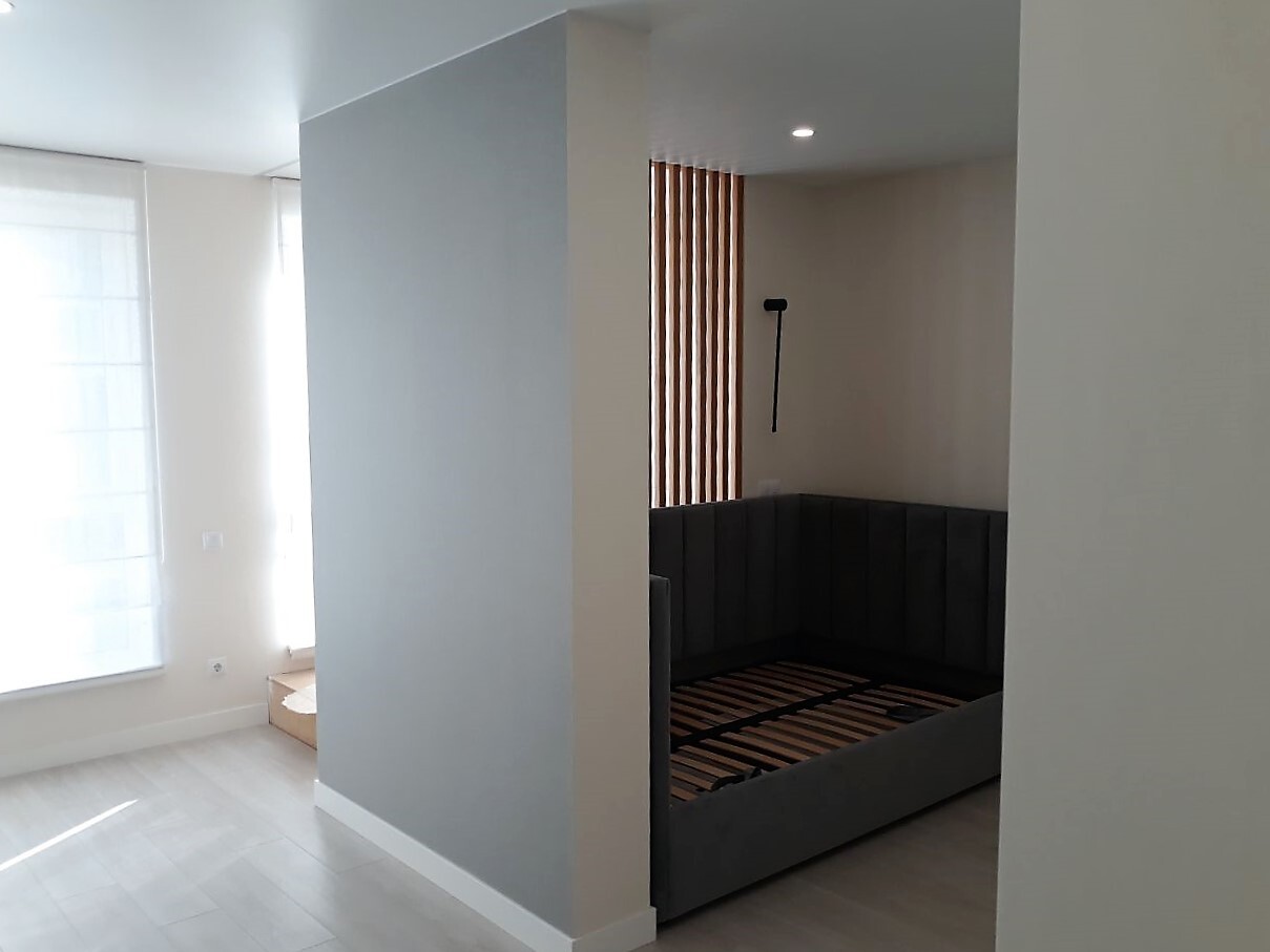 Продаж 4-кімнатної квартири 142 м², Метрологічна вул., 15А