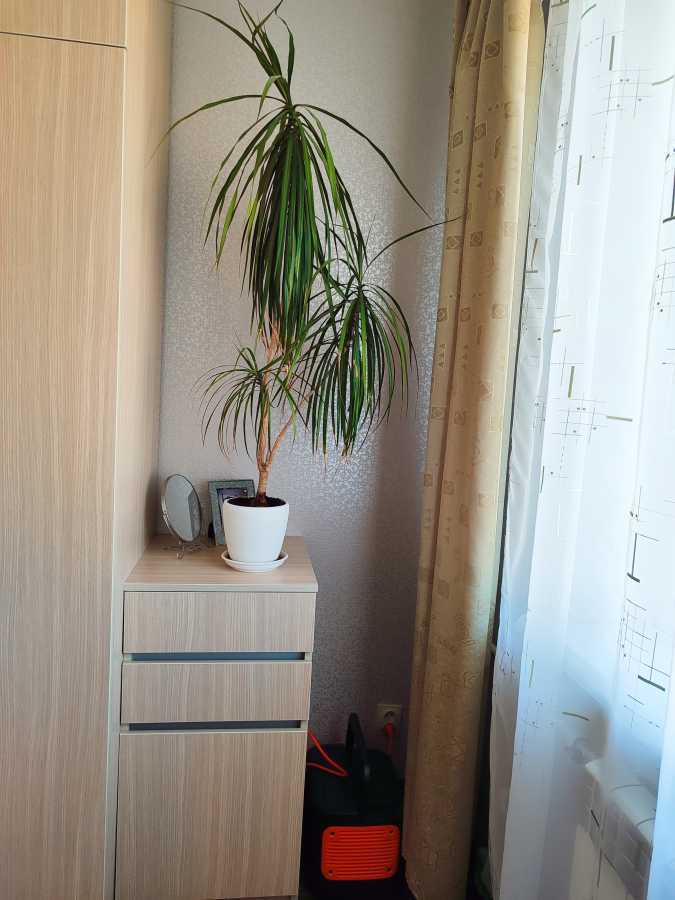 Продаж 1-кімнатної квартири 37.4 м², Прирічна вул., 19В