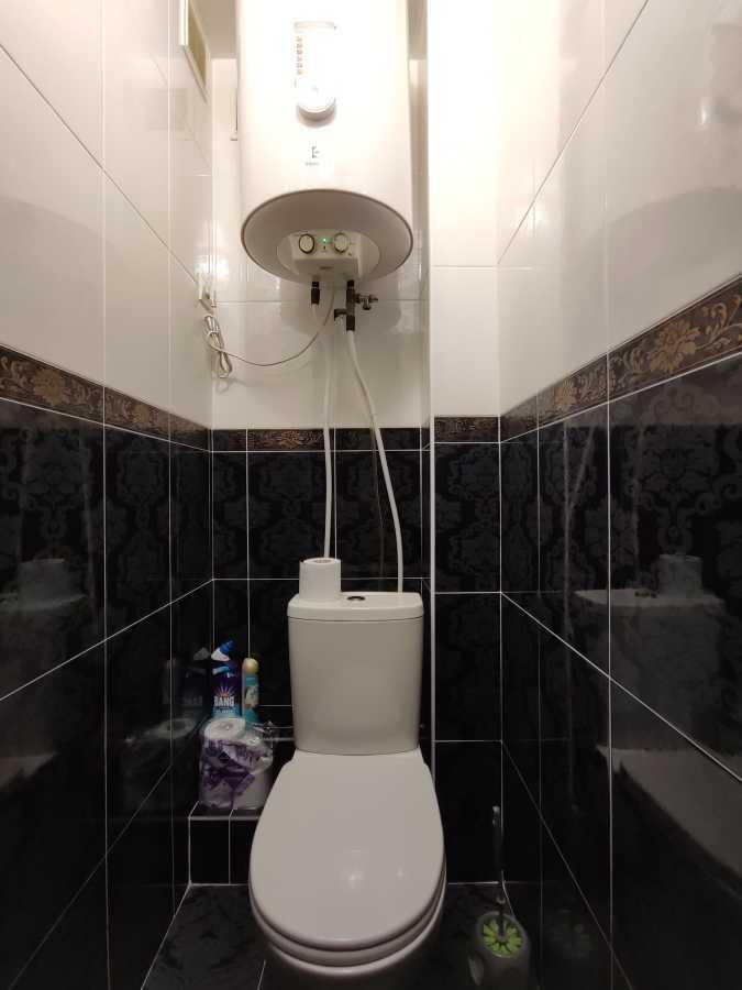 Продаж 1-кімнатної квартири 37.4 м², Прирічна вул., 19В