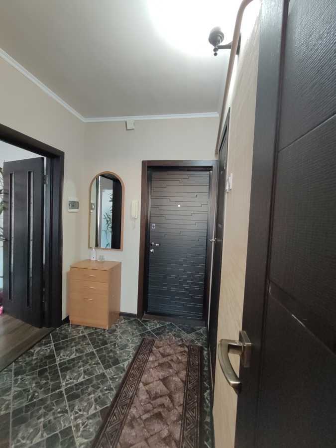 Продаж 1-кімнатної квартири 37.4 м², Прирічна вул., 19В