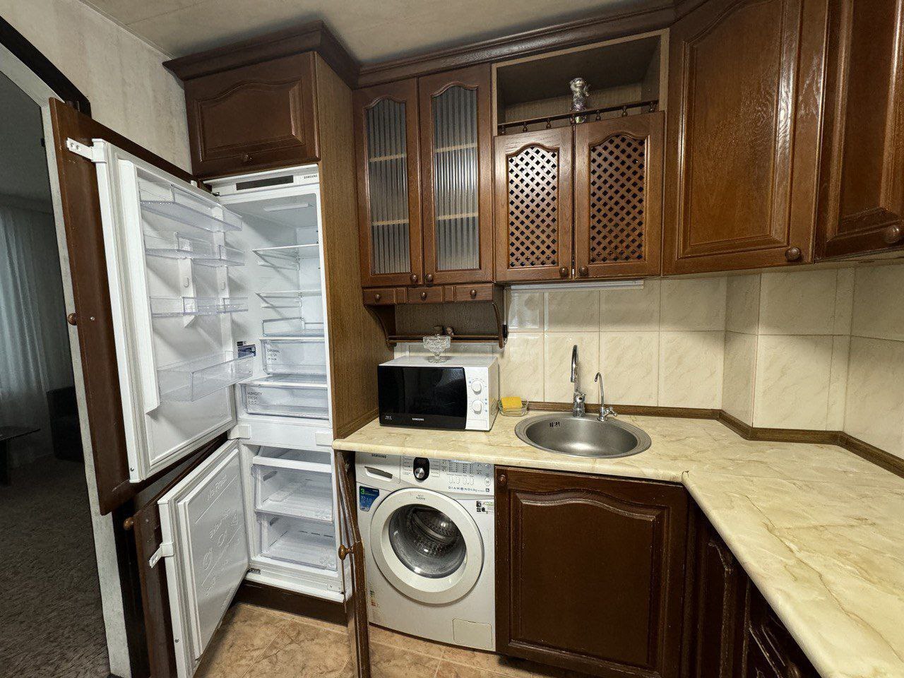 Аренда 2-комнатной квартиры 58 м², Гетмана Петра Дорошенко ул., 12