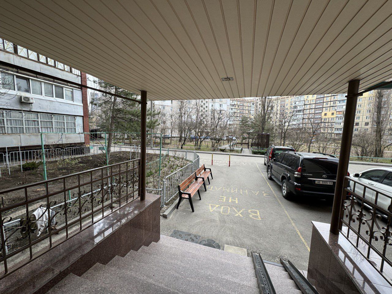 Аренда 2-комнатной квартиры 58 м², Гетмана Петра Дорошенко ул., 12