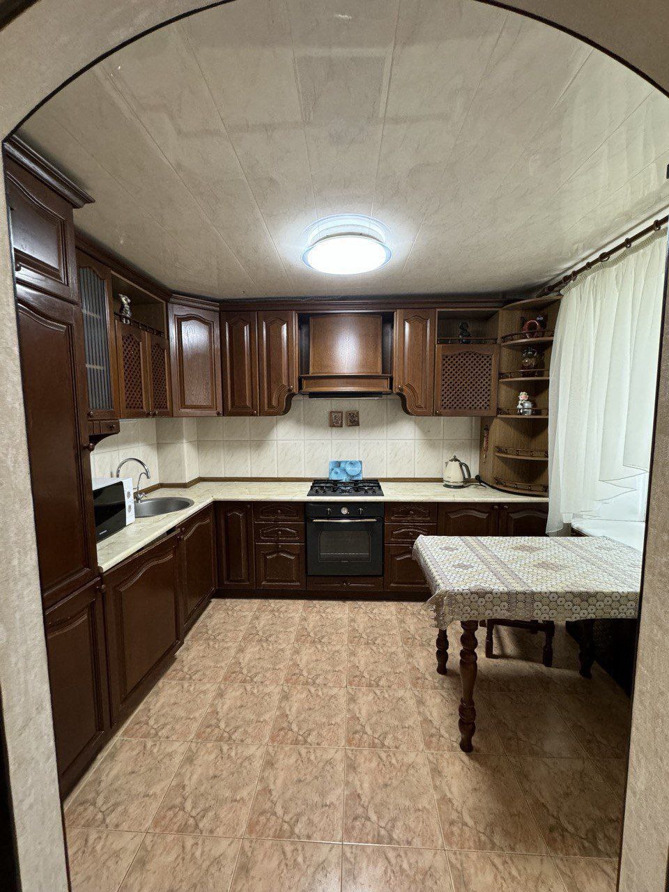 Аренда 2-комнатной квартиры 58 м², Гетмана Петра Дорошенко ул., 12