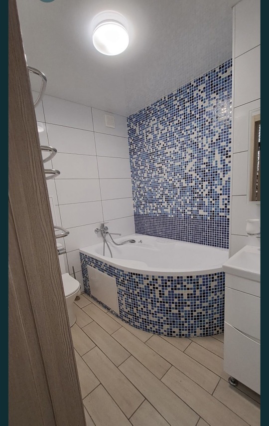 Продаж 2-кімнатної квартири 45 м², Генерала Карпенка вул.