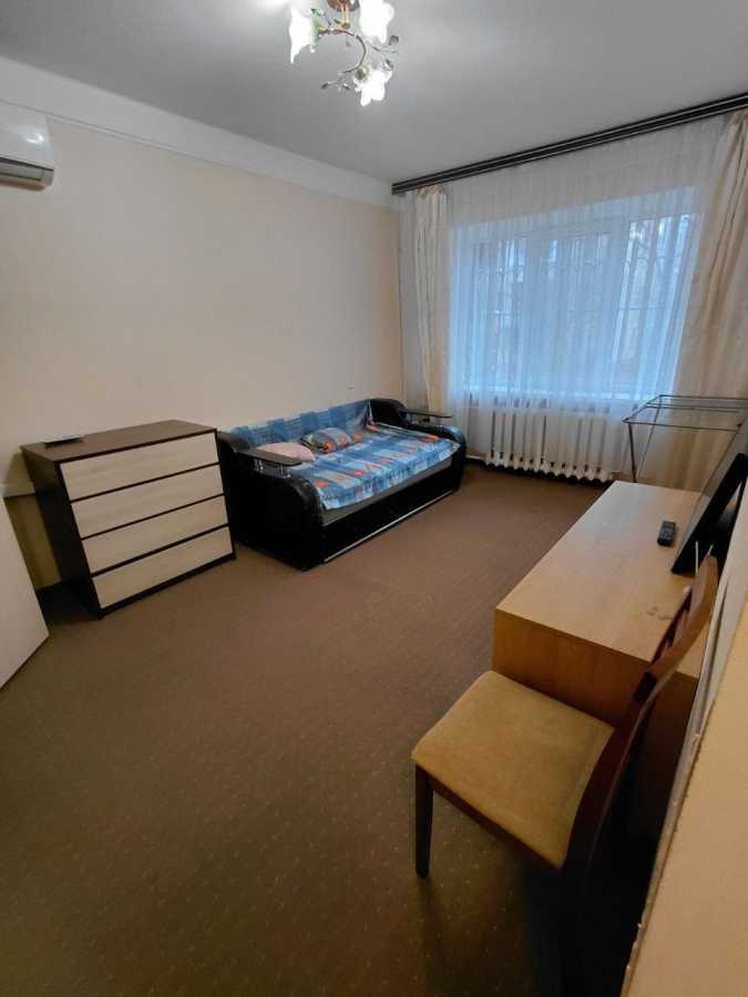 Оренда 1-кімнатної квартири 28 м², Ніжинська вул., 20