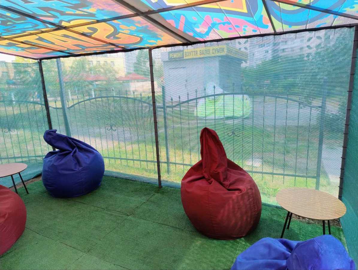 Аренда магазина 12 м², Анны Ахматовой ул., 14Б