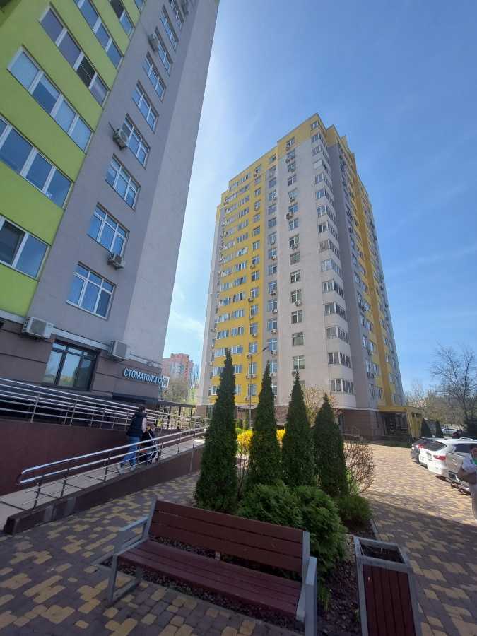 Продаж 2-кімнатної квартири 70 м², Академіка Каблукова вул., 21