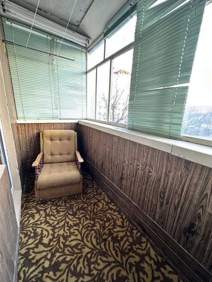 Продаж 1-кімнатної квартири 35 м², Київська вул., 162Б