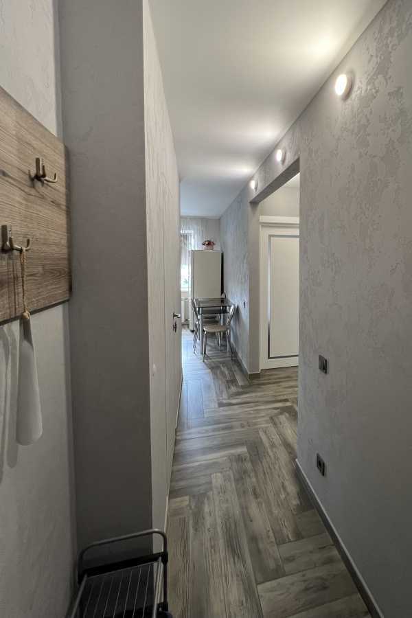 2-комнатная квартира посуточно 48 м², Митрополита Василия Липковского ул., 3