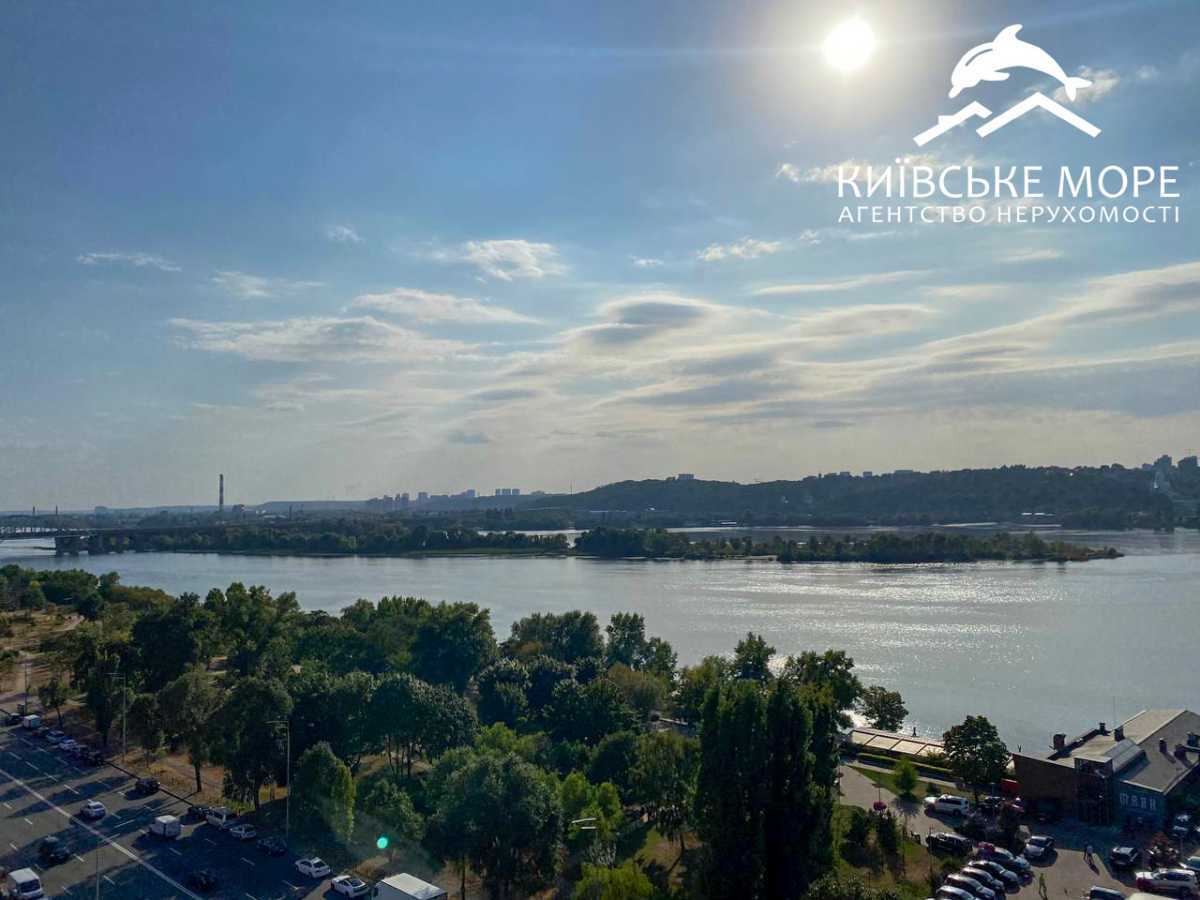 Аренда 1-комнатной квартиры 35 м², Днепровская наб., 3