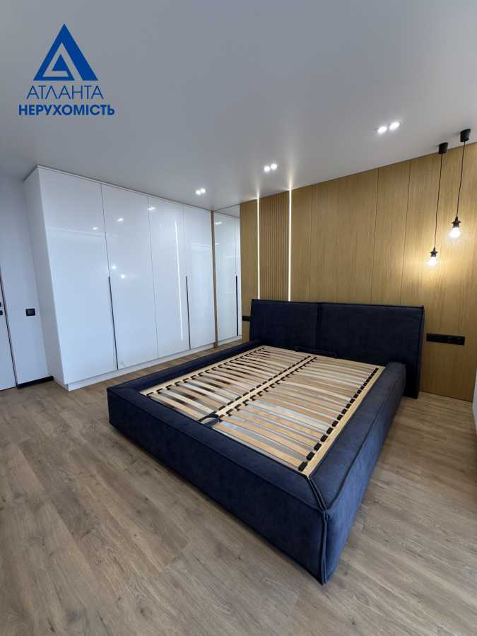 Продажа 1-комнатной квартиры 46.6 м², Князя Володимира, 22а