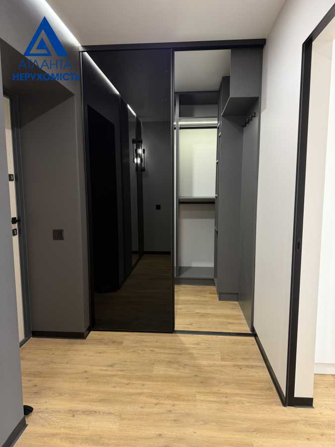 Продажа 1-комнатной квартиры 46.6 м², Князя Володимира, 22а