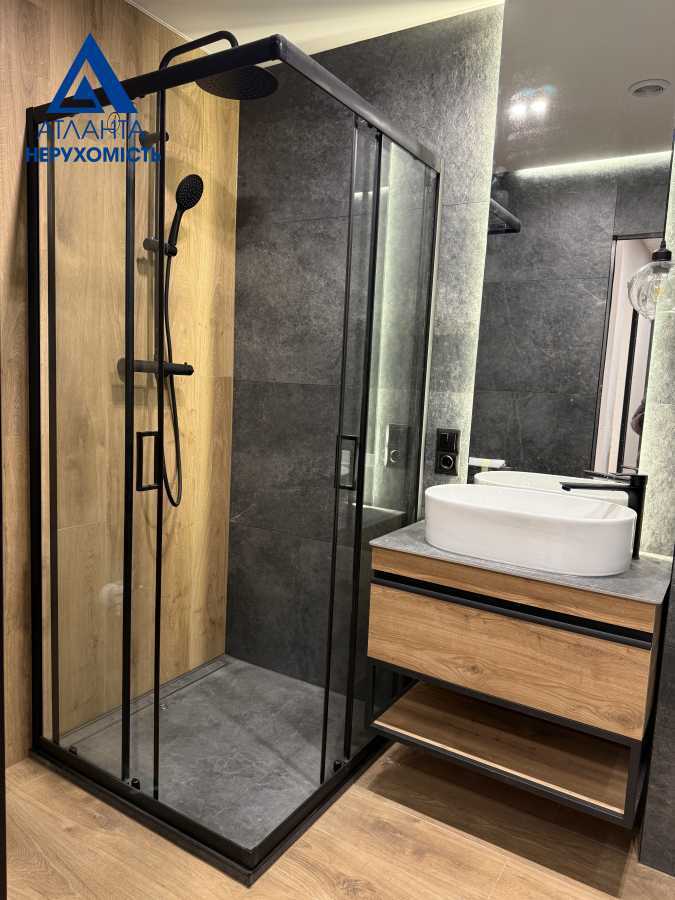 Продажа 1-комнатной квартиры 46.6 м², Князя Володимира, 22а