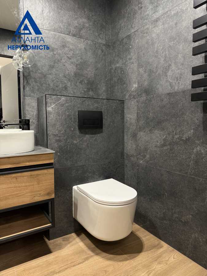 Продажа 1-комнатной квартиры 46.6 м², Князя Володимира, 22а