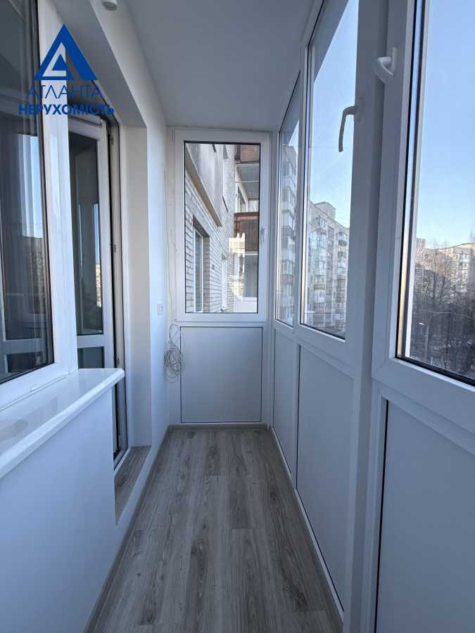 Продажа 3-комнатной квартиры 65 м², Дружбы Народов бул., 1