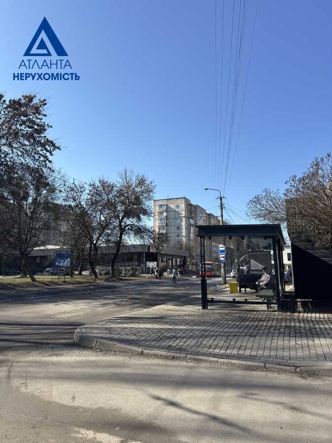 Продажа 3-комнатной квартиры 65 м², Дружбы Народов бул., 1