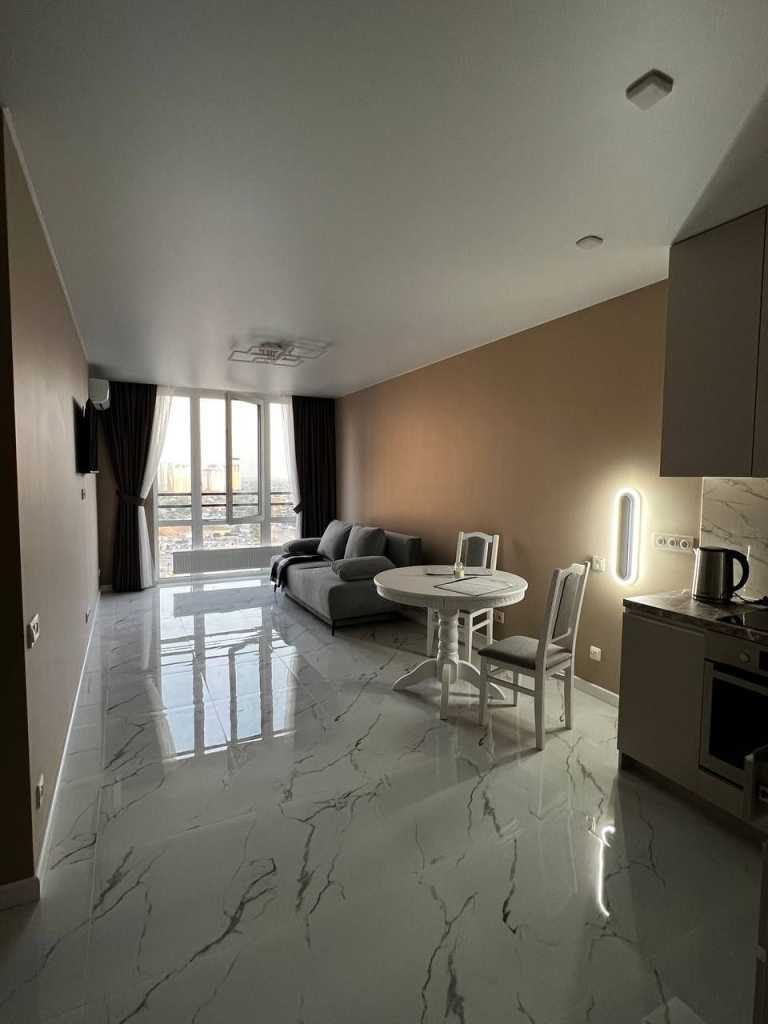 Аренда 1-комнатной квартиры 52 м², Днепровская наб., 20Б