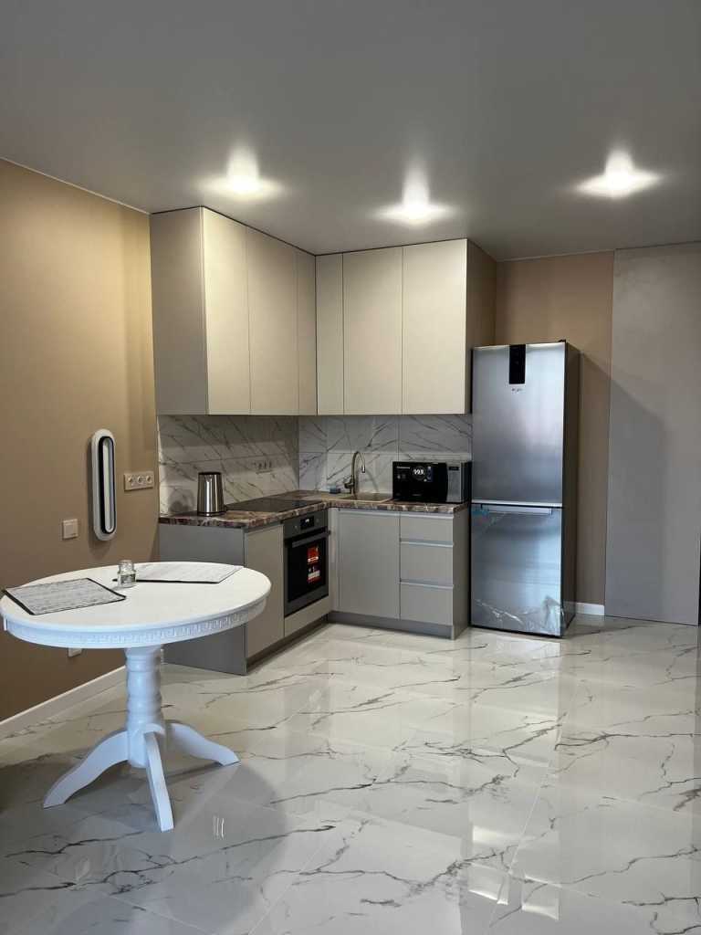 Аренда 1-комнатной квартиры 52 м², Днепровская наб., 20Б