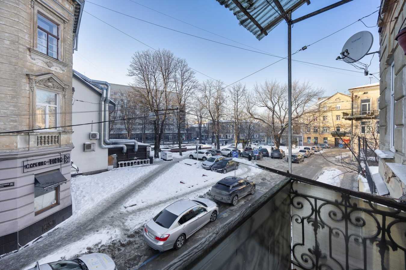 Продажа 2-комнатной квартиры 46 м², Лазнева