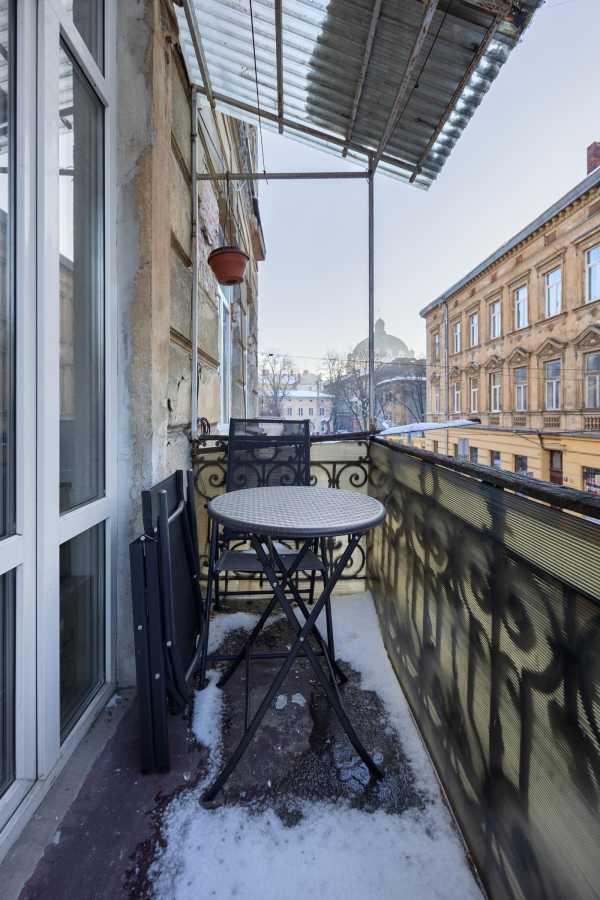 Продажа 2-комнатной квартиры 46 м², Лазнева