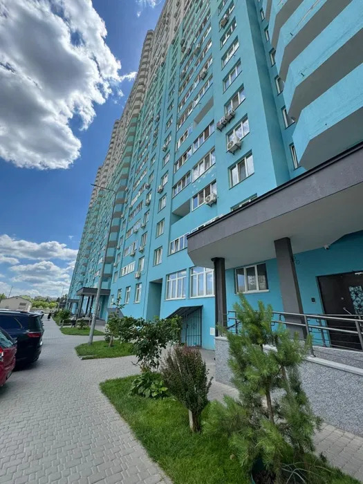 Продаж 2-кімнатної квартири 48 м², Приміська вул.