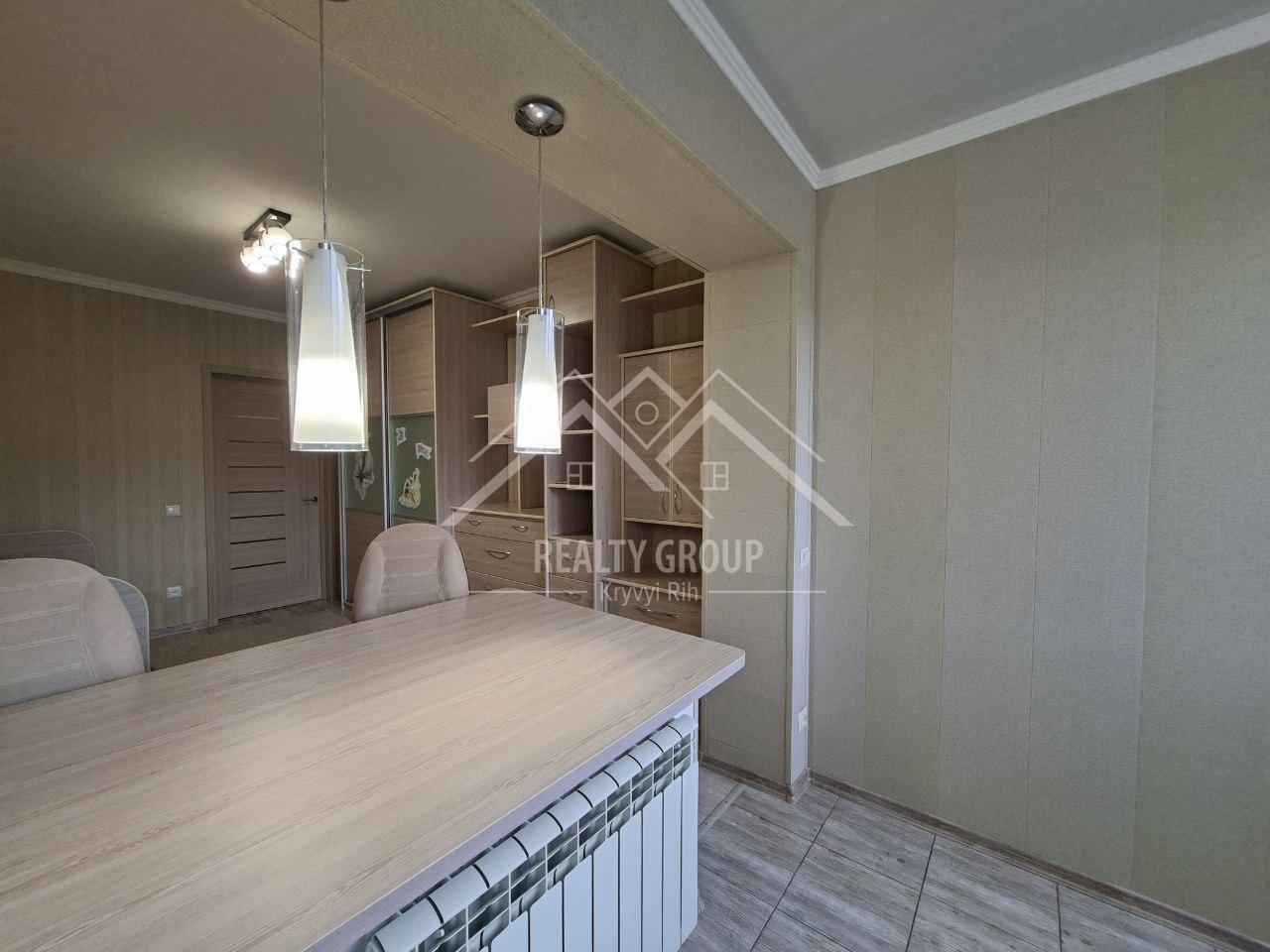 Продажа 3-комнатной квартиры 68 м², Горняцкий мкрн ул.