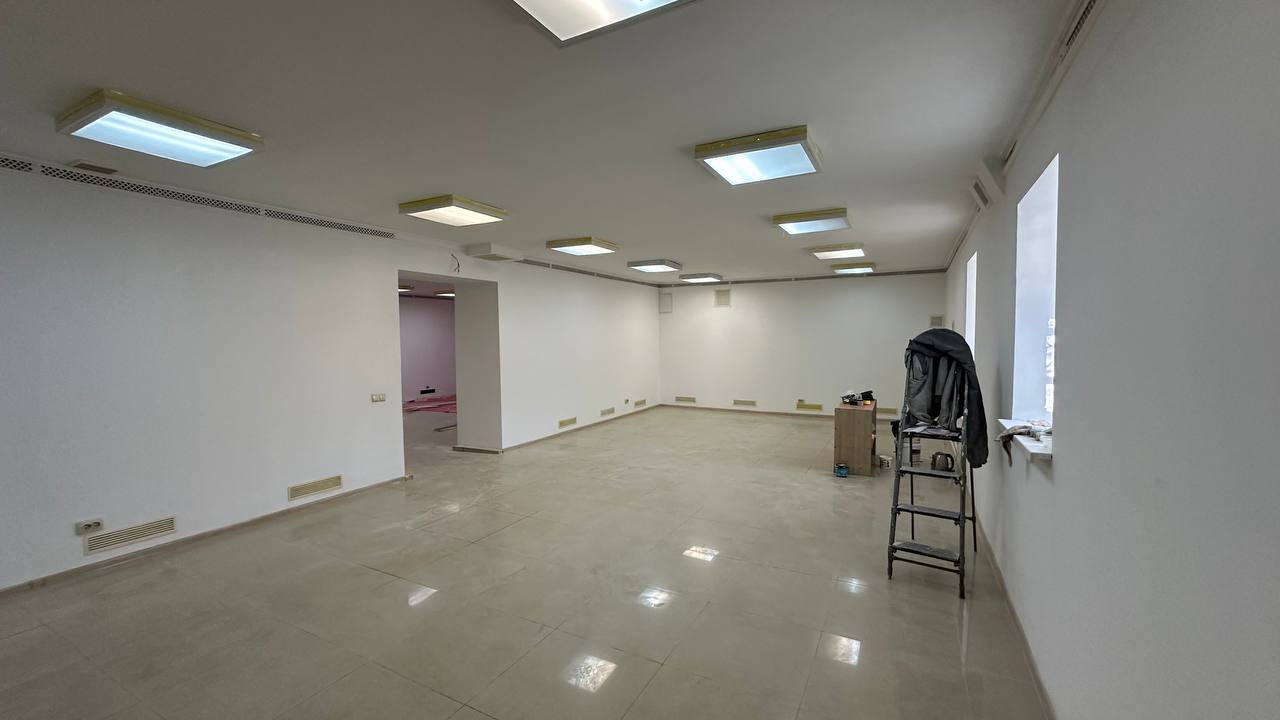 Аренда помещения свободного назначения 140 м², Петра Григоренко просп., 3