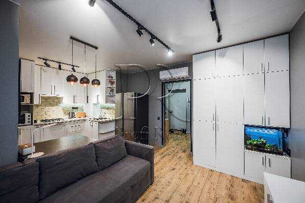 Продаж 2-кімнатної квартири 72 м², Єдності вул., 2