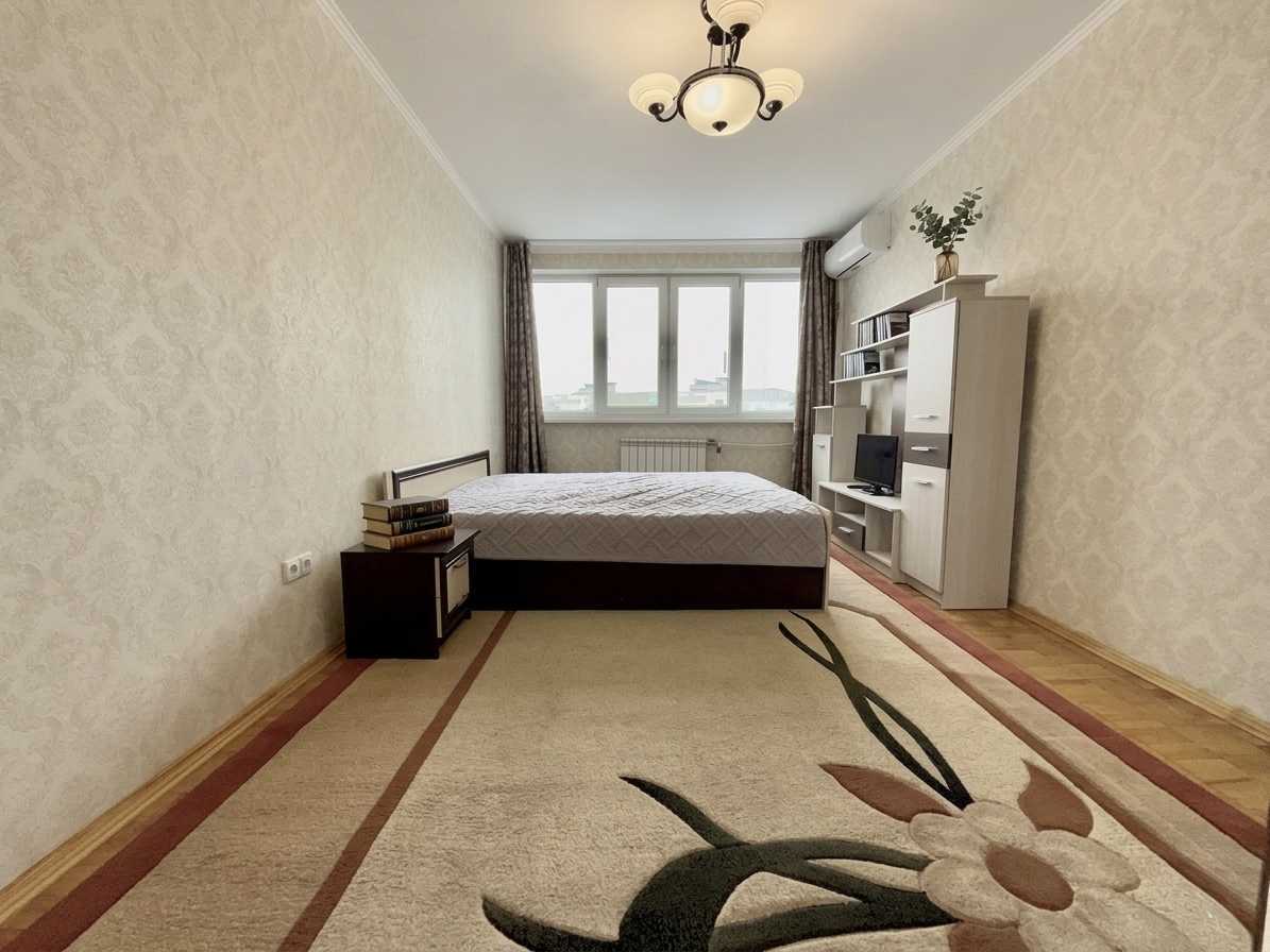 Продаж 1-кімнатної квартири 35 м², Шолом-Алейхема вул., 8