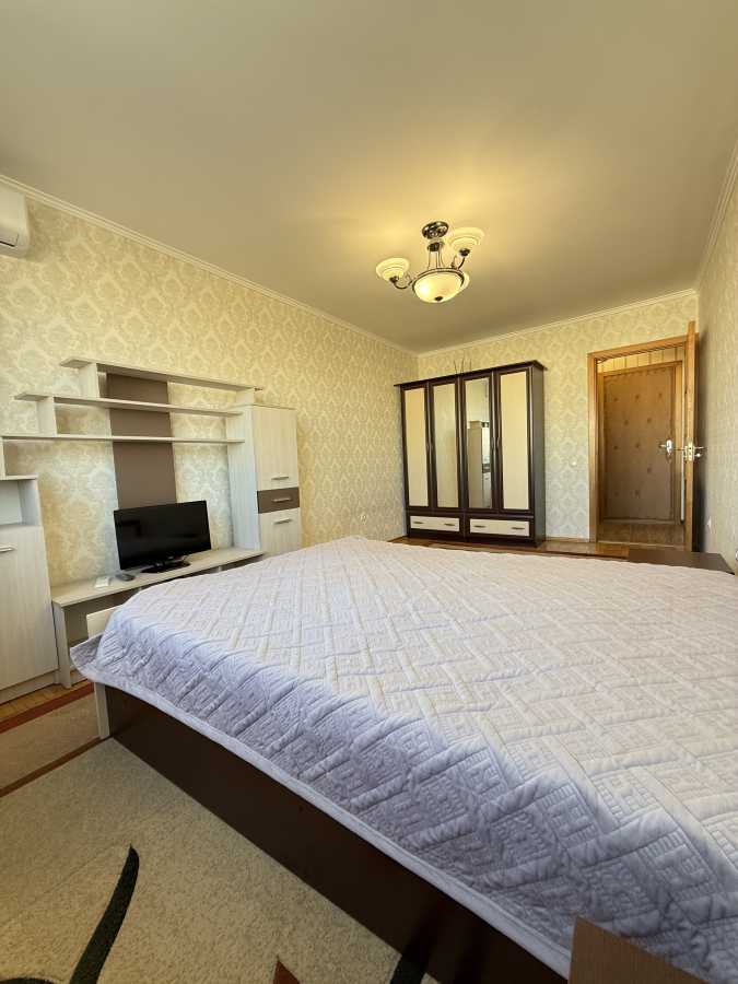 Продаж 1-кімнатної квартири 35 м², Шолом-Алейхема вул., 8