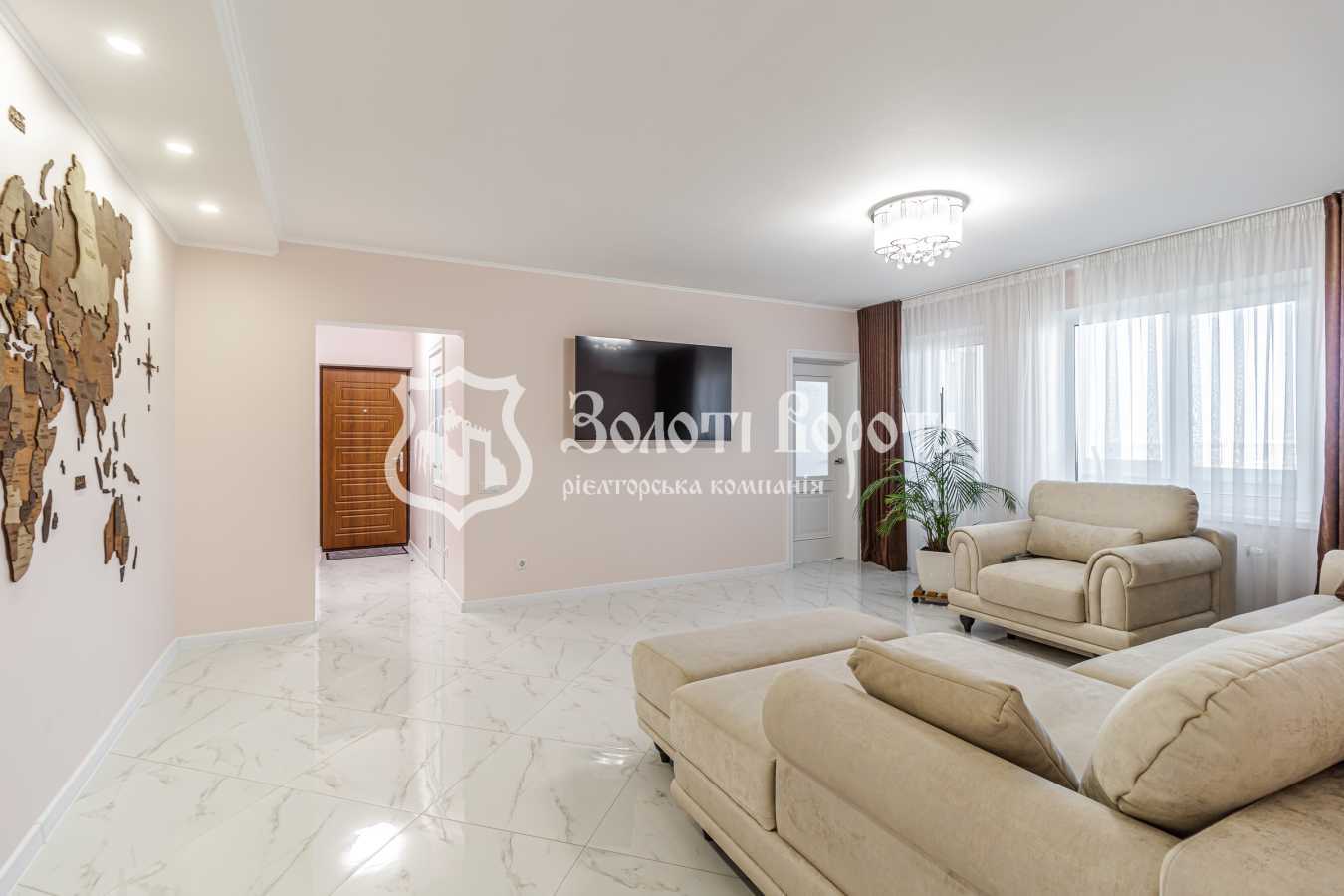 Продаж 3-кімнатної квартири 84.3 м², Приміська вул., 26Б