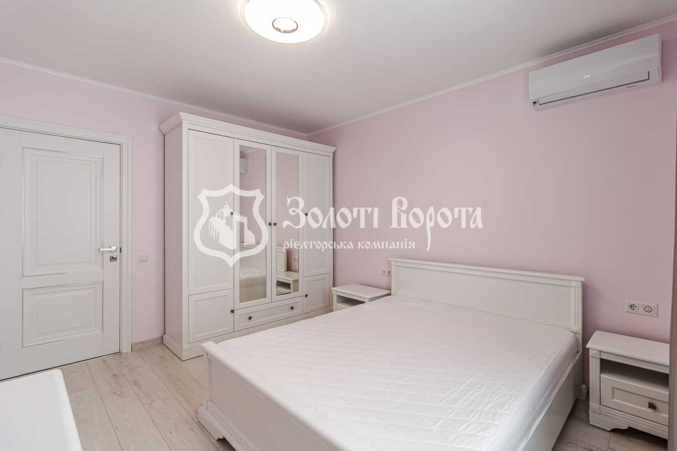 Продаж 3-кімнатної квартири 84.3 м², Приміська вул., 26Б