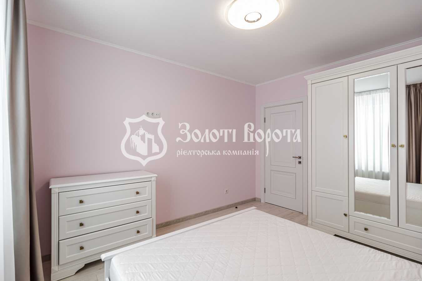 Продаж 3-кімнатної квартири 84.3 м², Приміська вул., 26Б