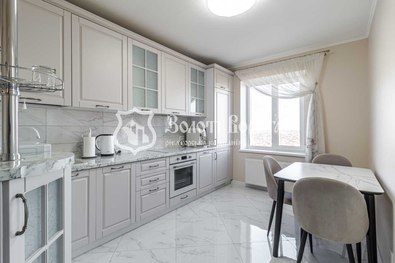 Продаж 3-кімнатної квартири 84.3 м², Приміська вул., 26Б