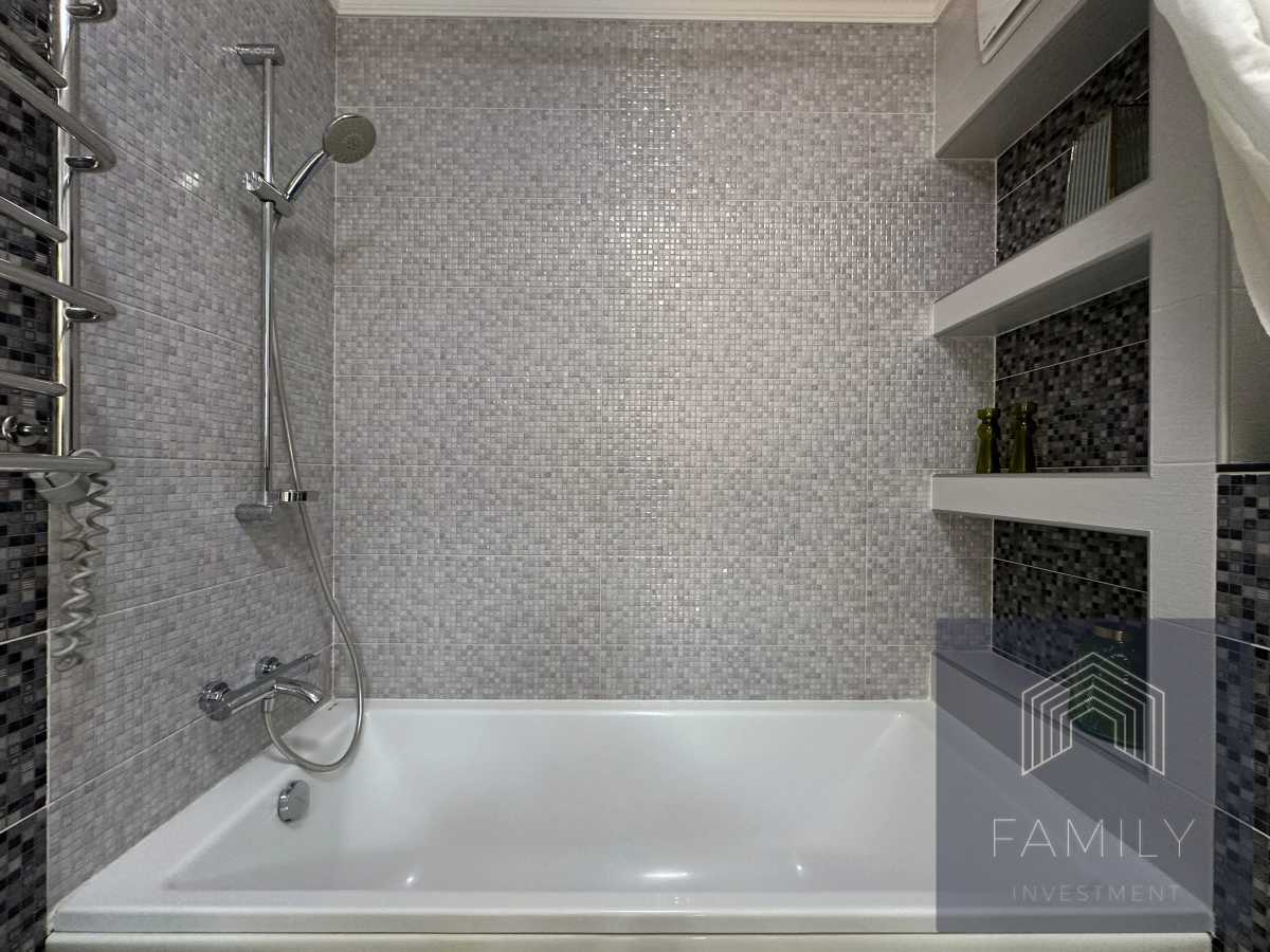 Продаж 2-кімнатної квартири 61 м², Миколи Бажана просп., 1Д/1