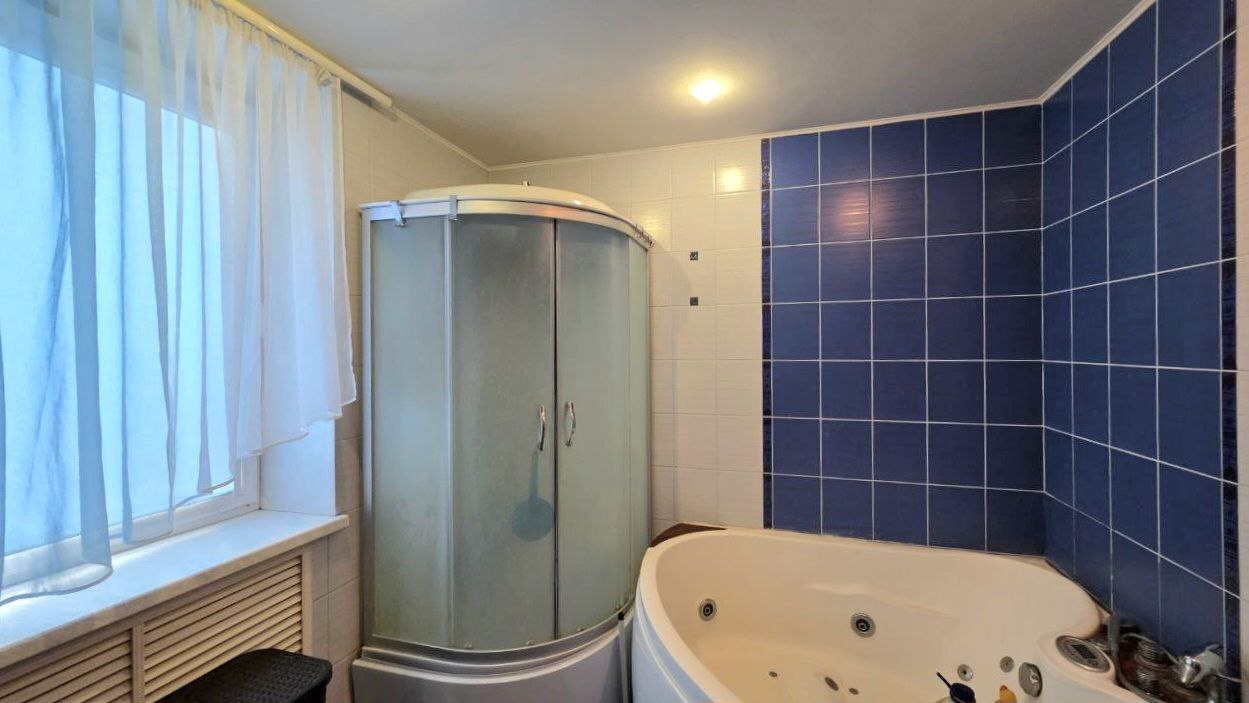 Продажа 3-комнатной квартиры 66 м², Большая Кольцевая ул.