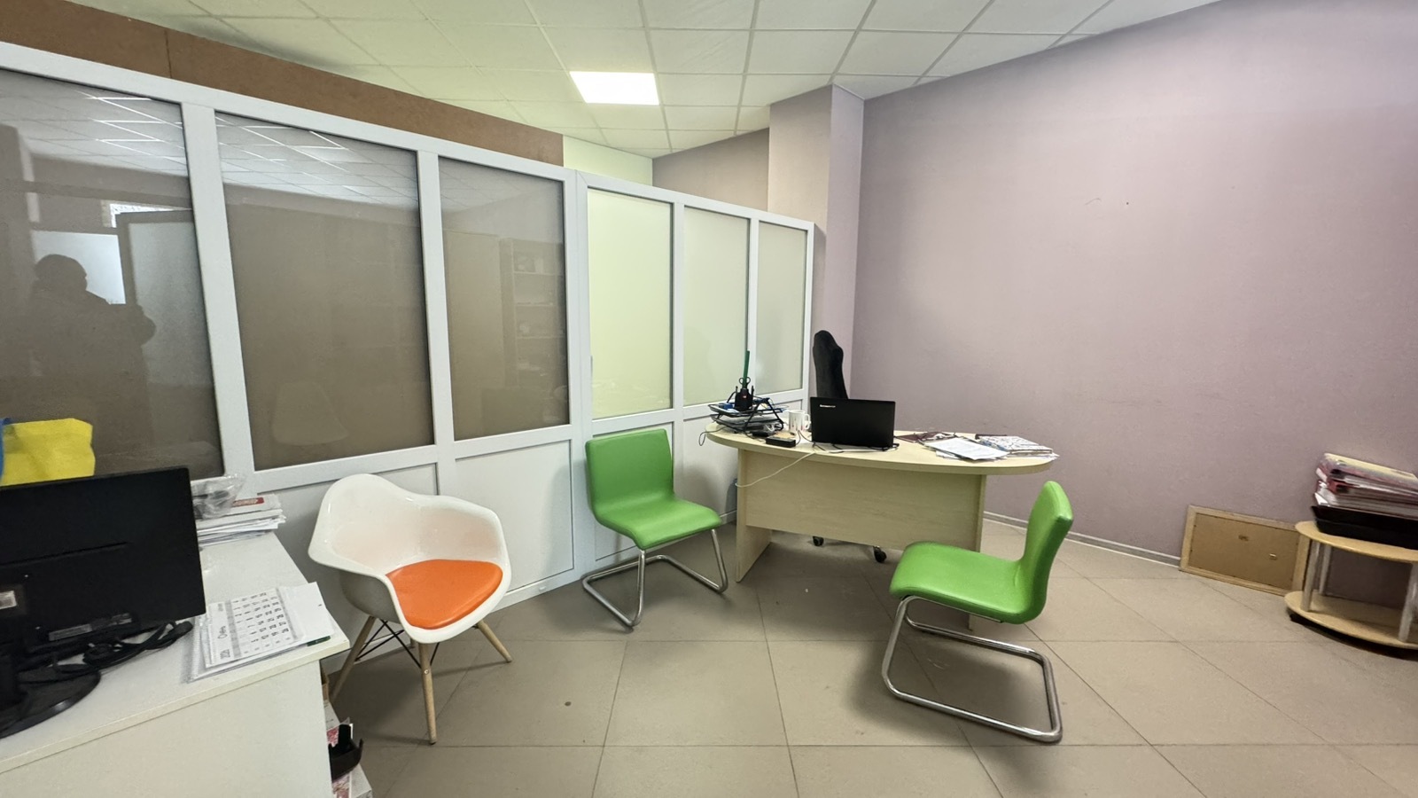 Продаж приміщення вільного призначення 63 м², Шолуденка вул., 18А
