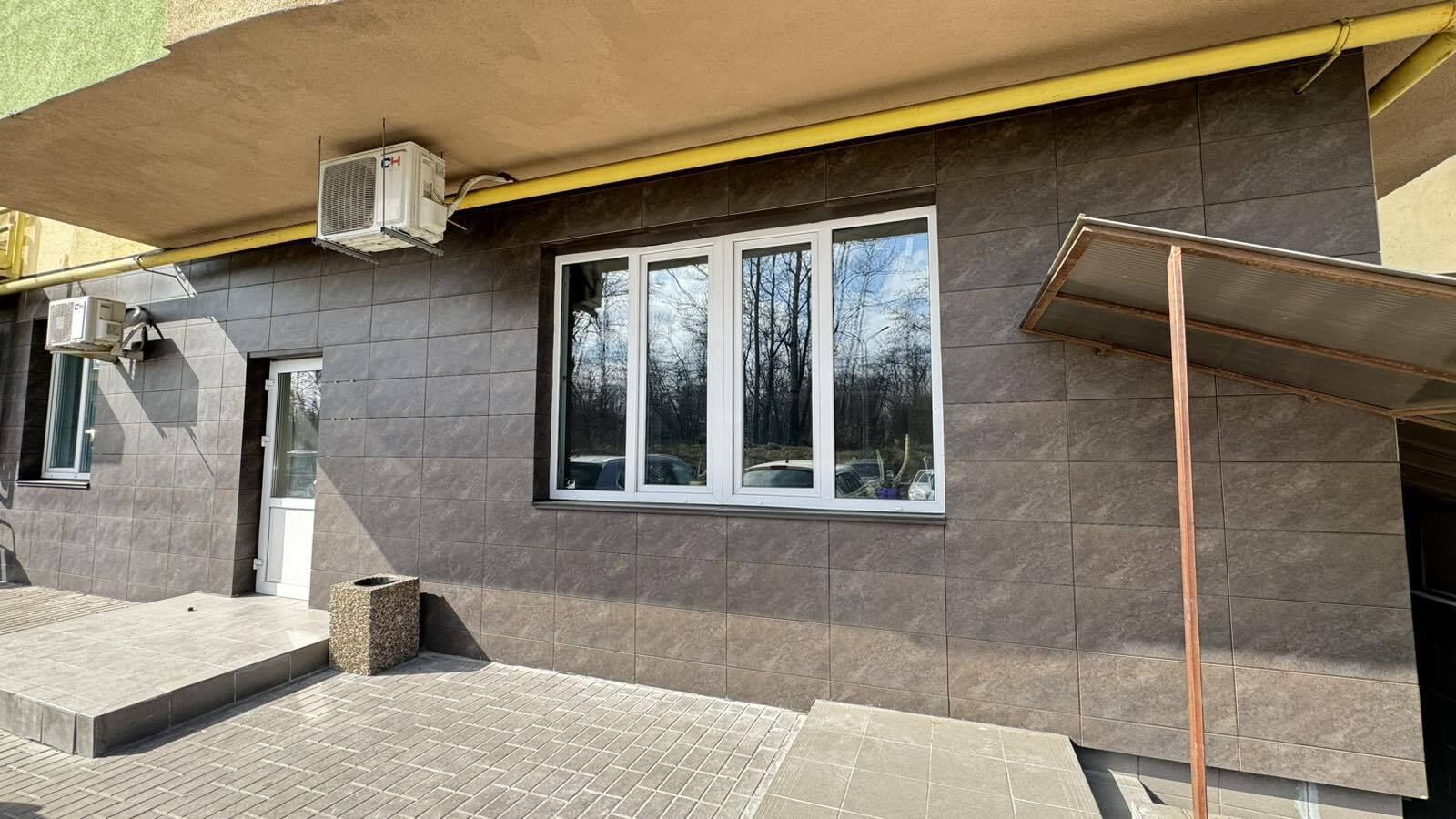Продаж приміщення вільного призначення 63 м², Шолуденка вул., 18А