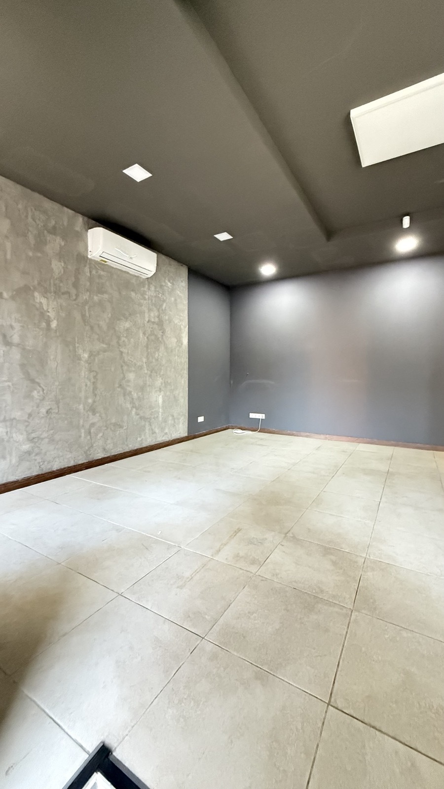 Продажа магазина 32 м², Олеся Гончара ул.