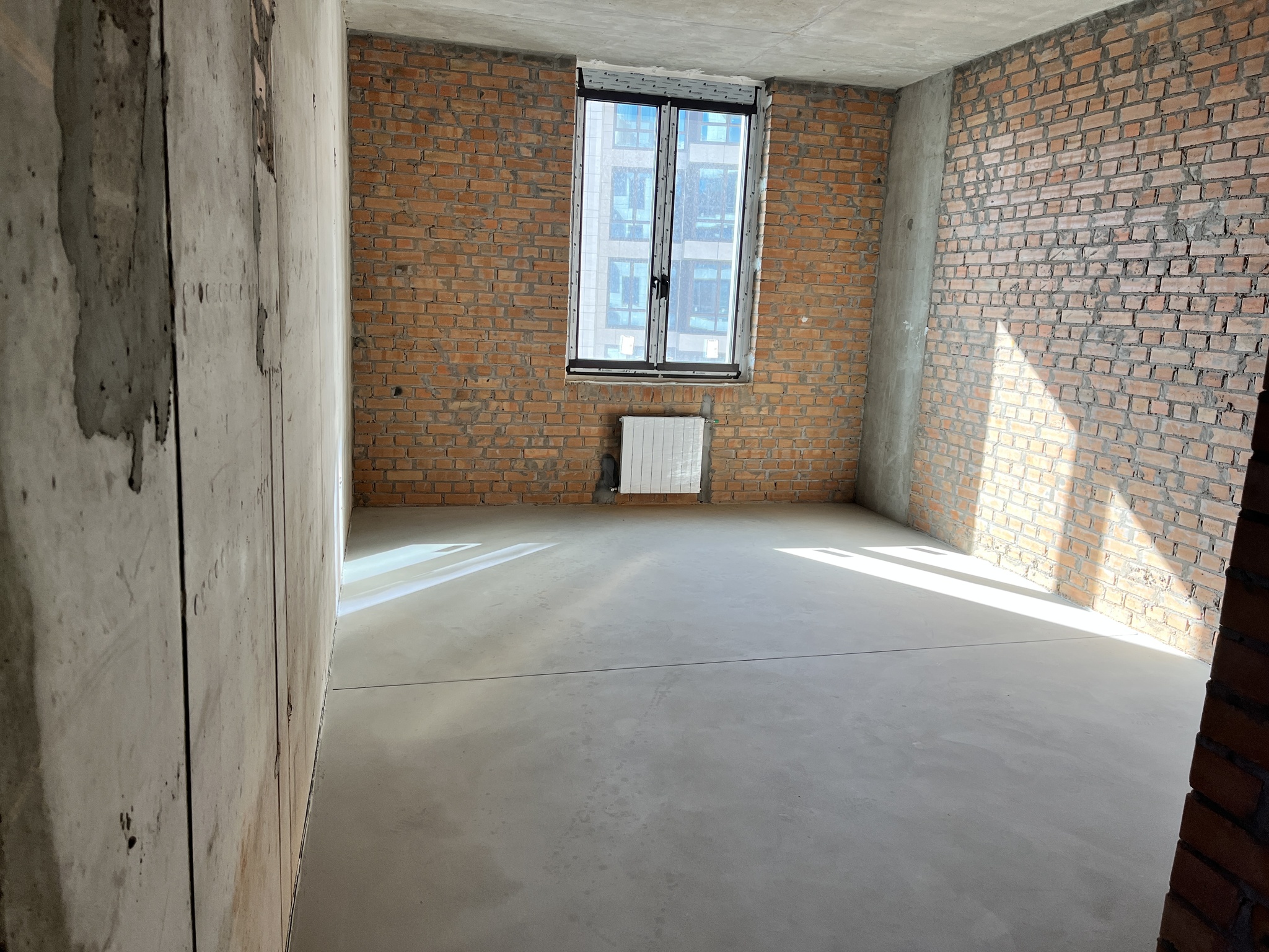 Продажа 5-комнатной квартиры 187.6 м², Берестейський, 42А