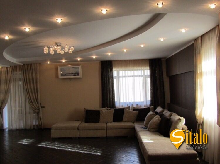 Оренда будинку 420 м², 108-а Садова вул.