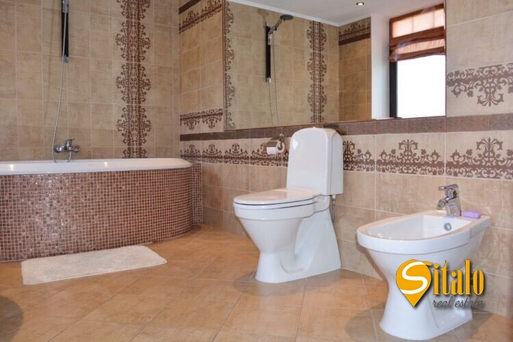 Оренда будинку 420 м², 108-а Садова вул.