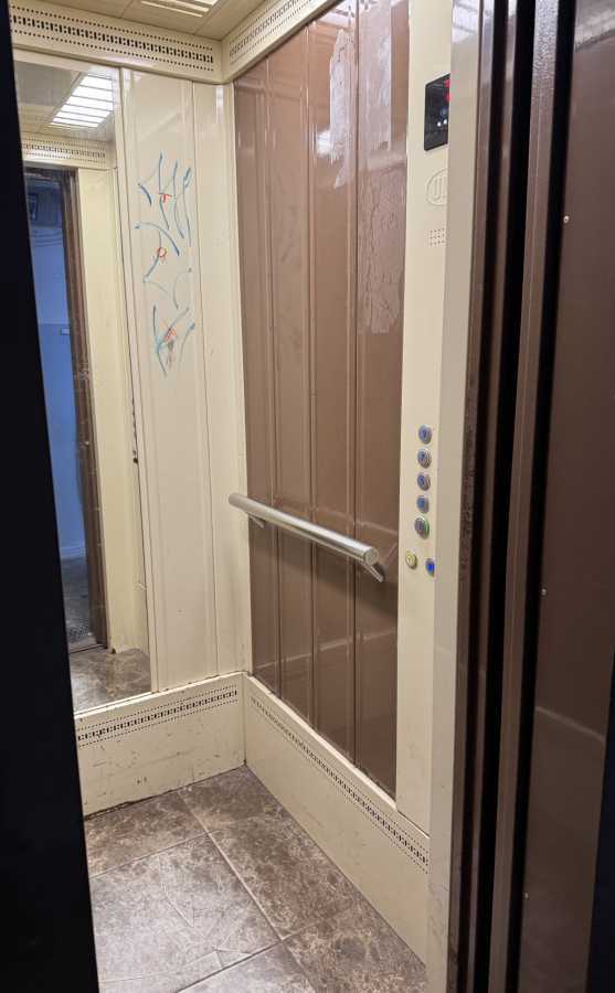 Продаж 1-кімнатної квартири 33 м², Михайла Донця вул., 21А