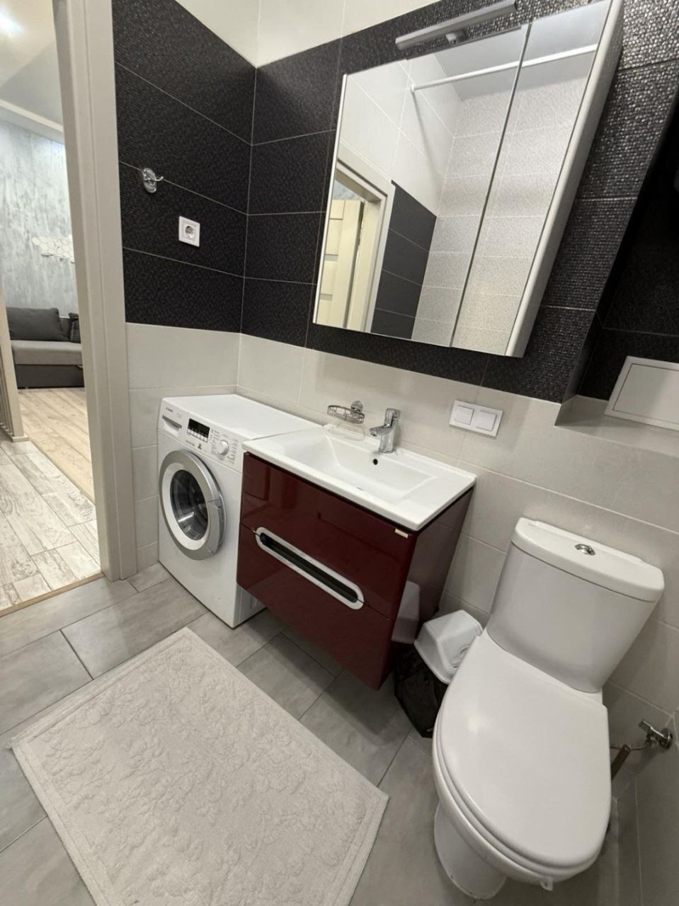 Оренда 1-кімнатної квартири 55 м², Леонтовича вул., 16