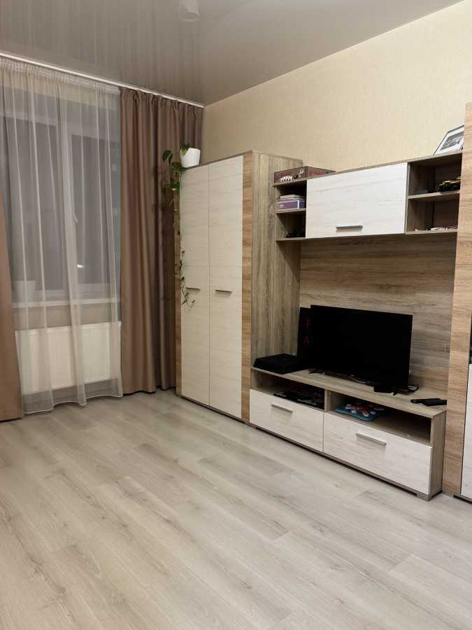 Оренда 1-кімнатної квартири 38 м², Джерельна вул., 12