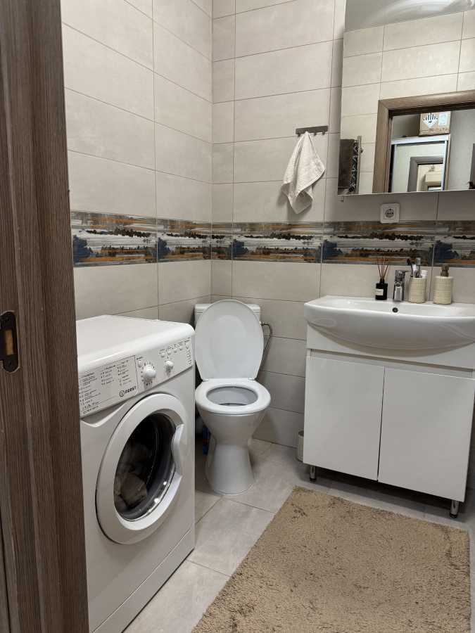 Оренда 1-кімнатної квартири 38 м², Джерельна вул., 12