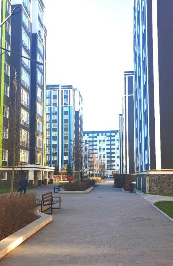 Оренда 1-кімнатної квартири 38 м², Джерельна вул., 12