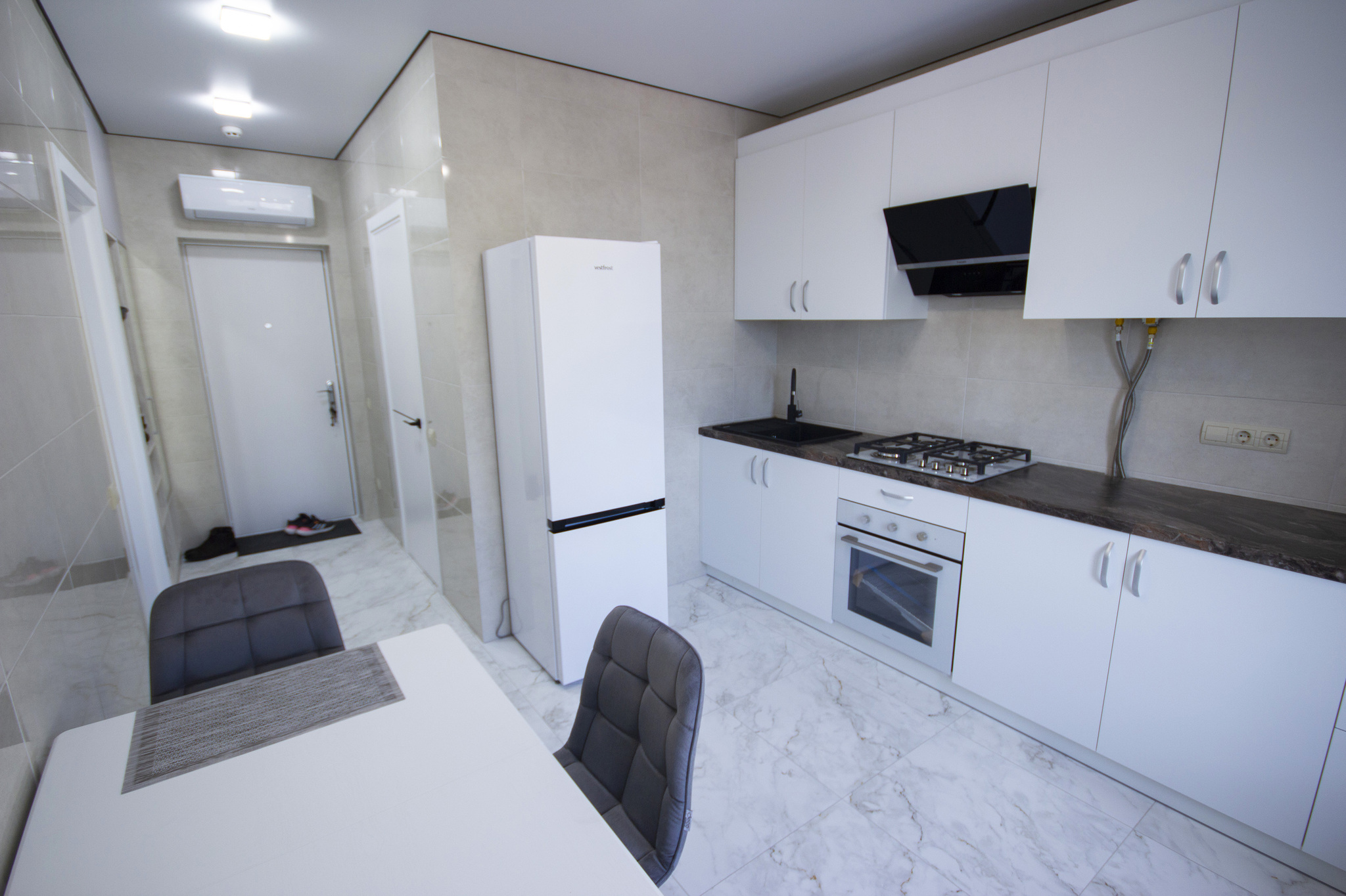 Аренда 1-комнатной квартиры 35 м², Инглези ул.