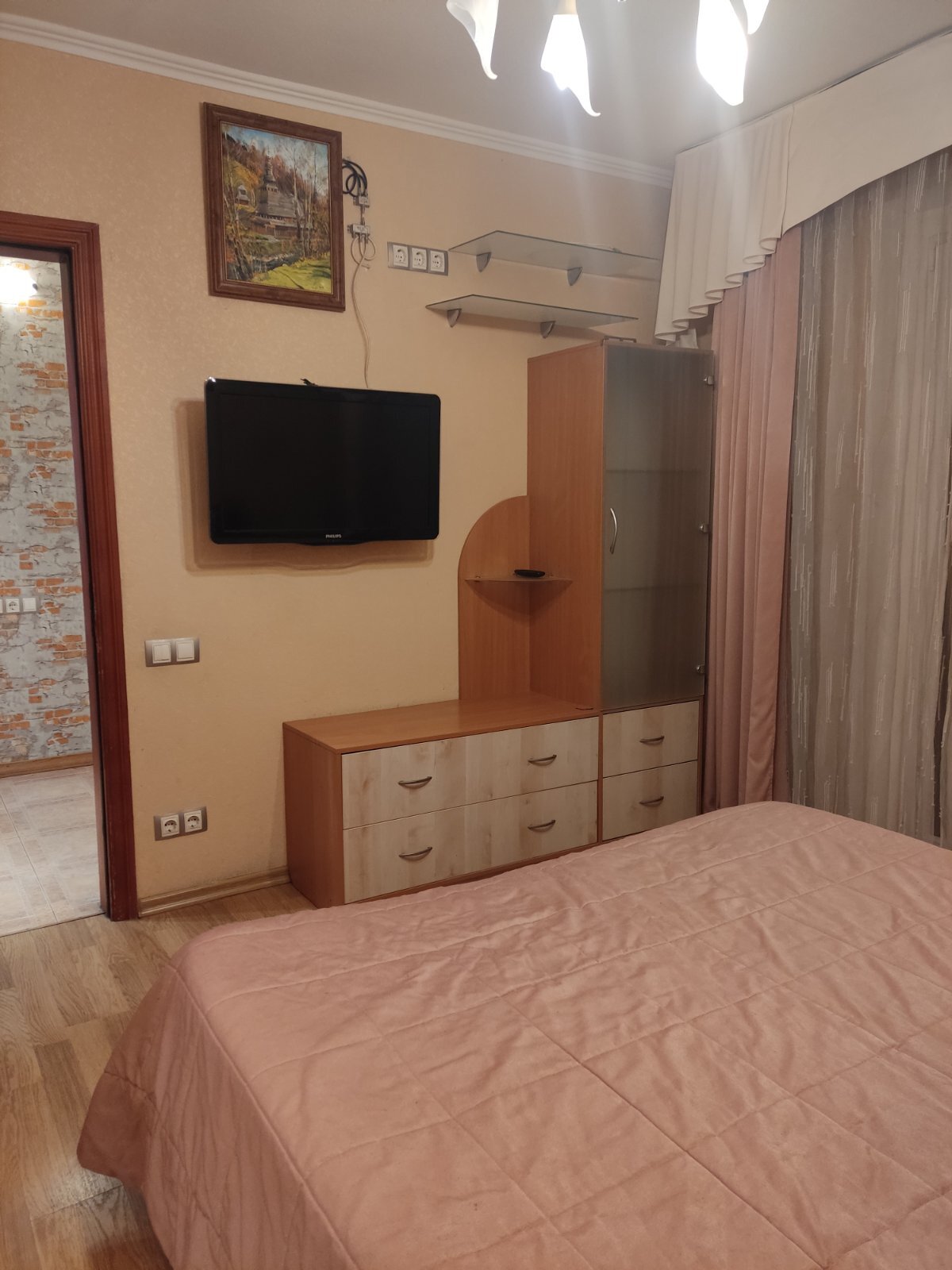 Аренда 3-комнатной квартиры 80 м², Николая Закревского ул.