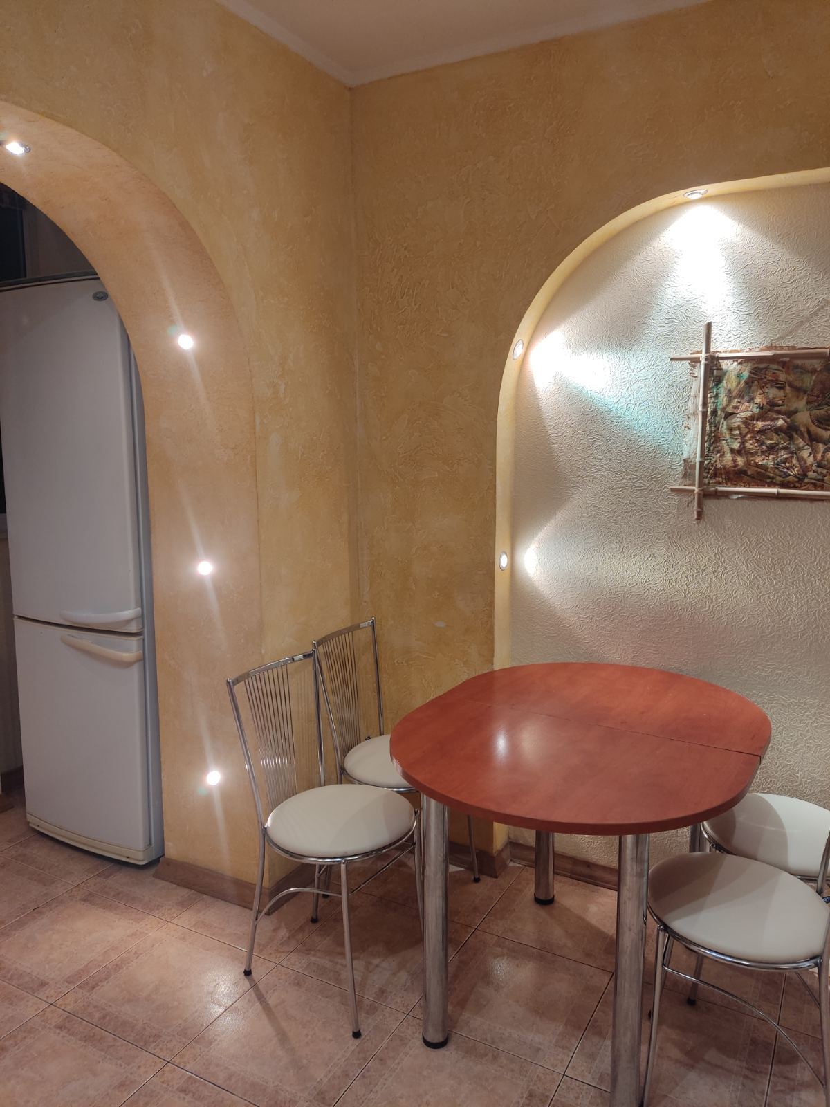 Аренда 3-комнатной квартиры 80 м², Николая Закревского ул.